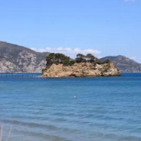 3rd Stone Near The Beach Villa